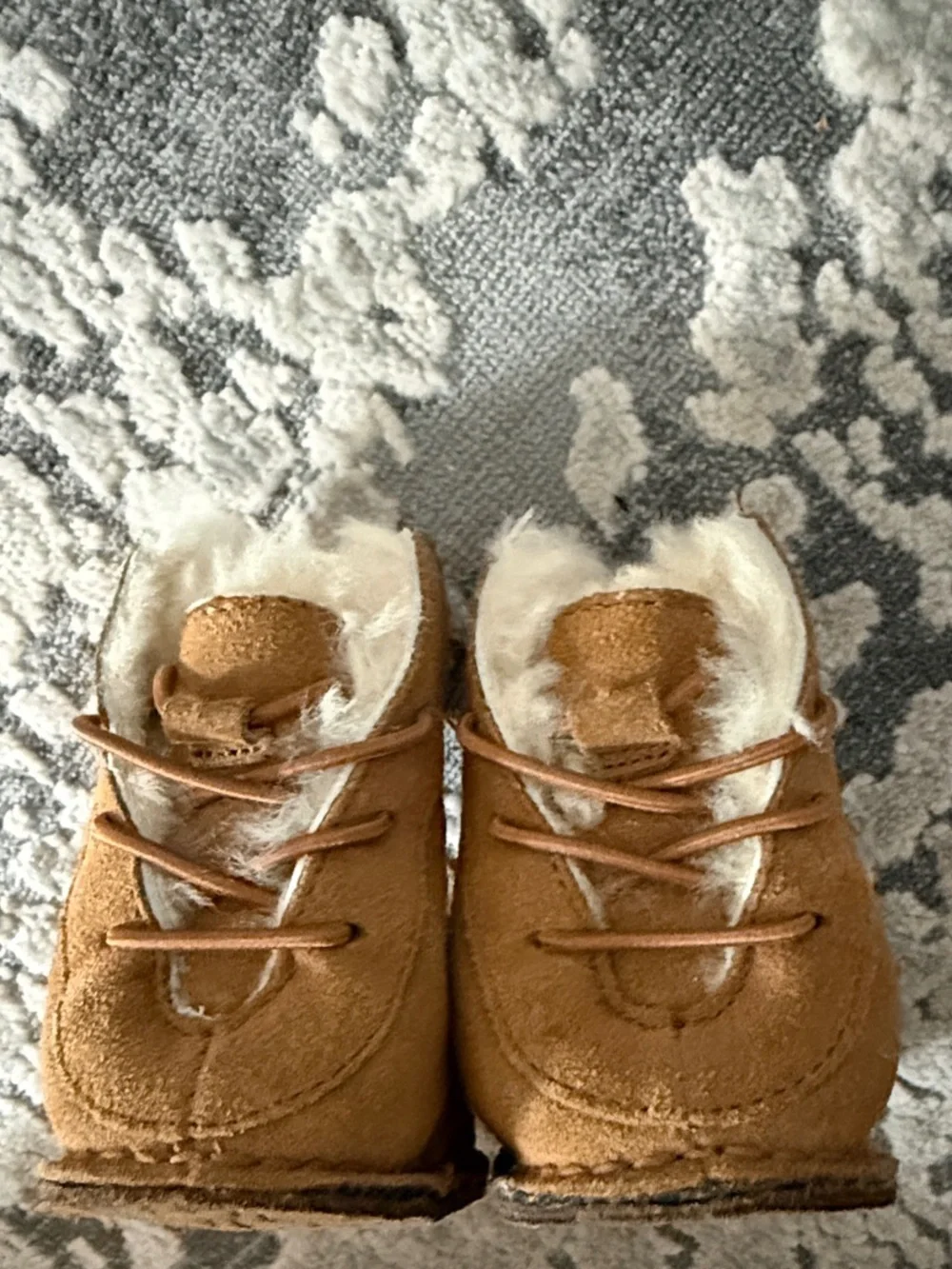 UGG adorable authentic